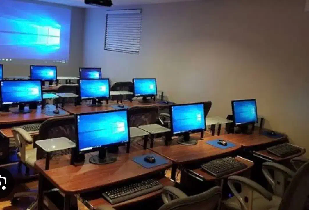 آموزش کامپیوتر|خدمات آموزشی|سنندج, |دیوار