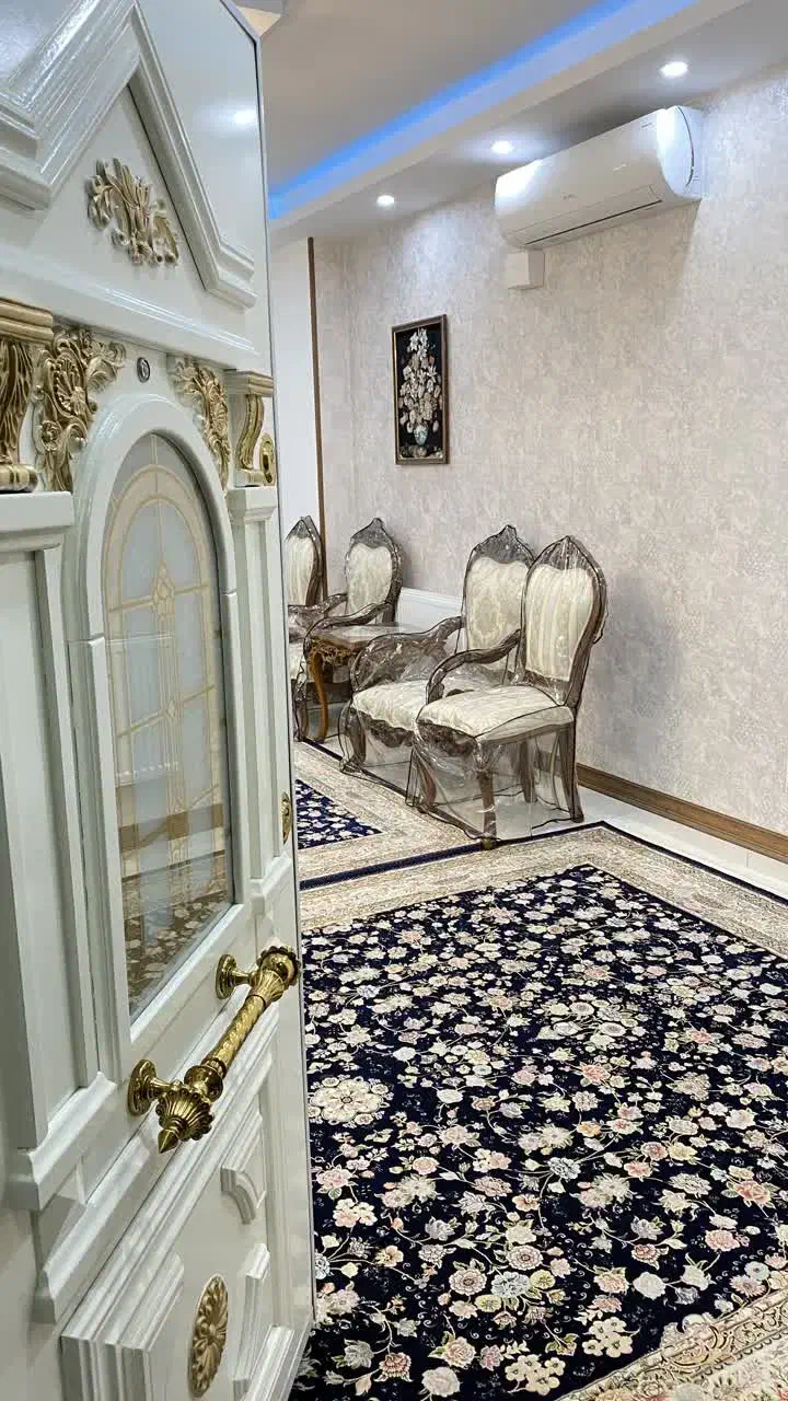 تکواحد.    غرق نور  جنب شیرینی شهرآرا شهرری|فروش آپارتمان|ری, ولی آباد|دیوار