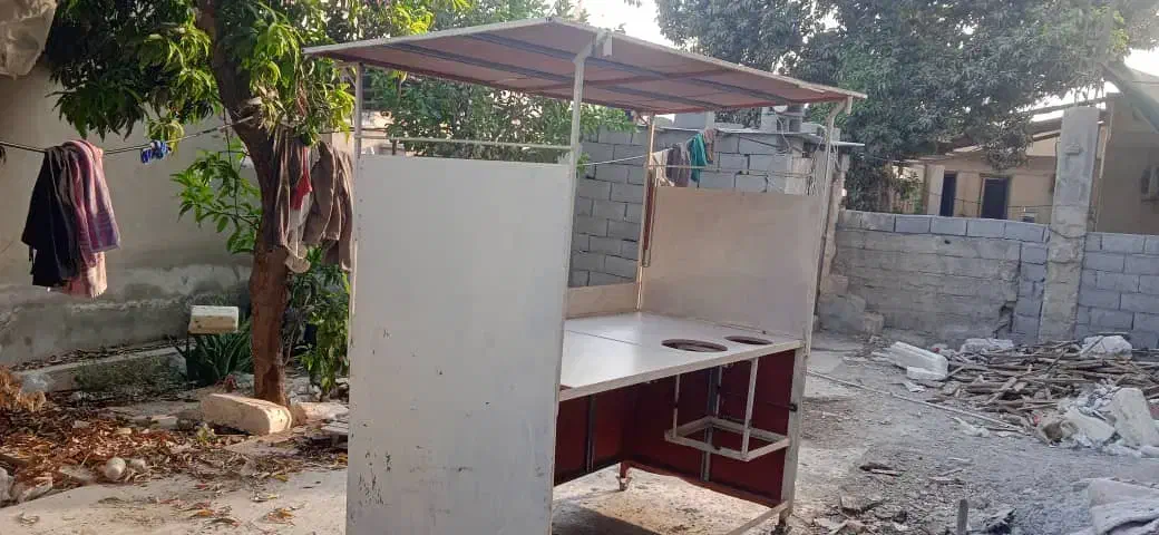 دکه بزرگ فلافلی و ۴ تا صندلی|کافی‌شاپ و رستوران|خاش, |دیوار