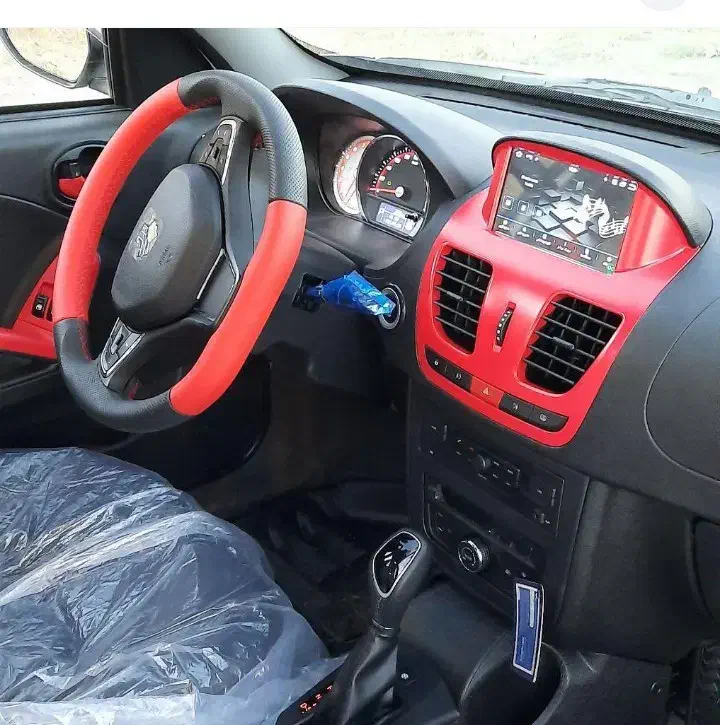 کوییک Rپلاس اتوماتیک سفید قرمز پارس خودرو|خودرو سواری و وانت|تهران, سجاد|دیوار