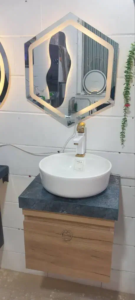 روشویی سرامیکی شیک سازان با ۷ سال گارانتی|لوازم سرویس بهداشتی|محمدیه-قزوین, |دیوار