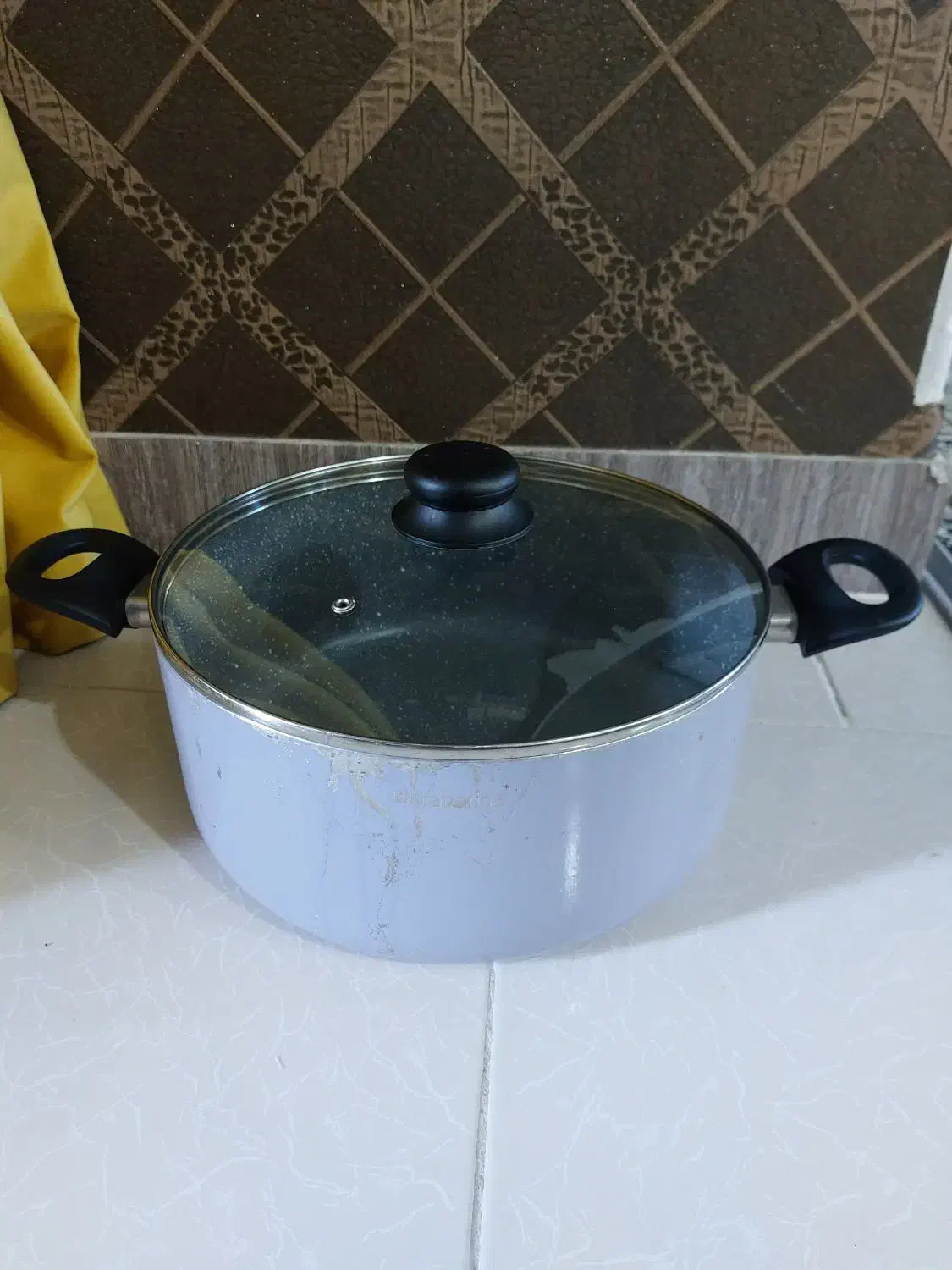 دو عدد قابلمه سرامیکی و چدن سایز ۳۰ و ۲۸|ظروف پخت‌وپز|لاهیجان, طالقانی|دیوار