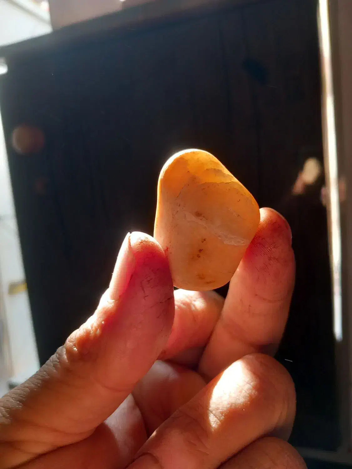 نگین های سنگی با سختی بالا|جواهرات|خاوران, |دیوار