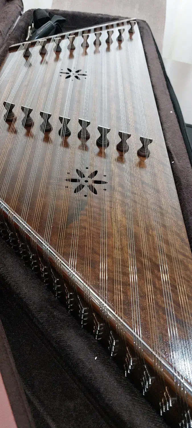 سنتور|سازهای سنتی|رشت, گلسار|دیوار