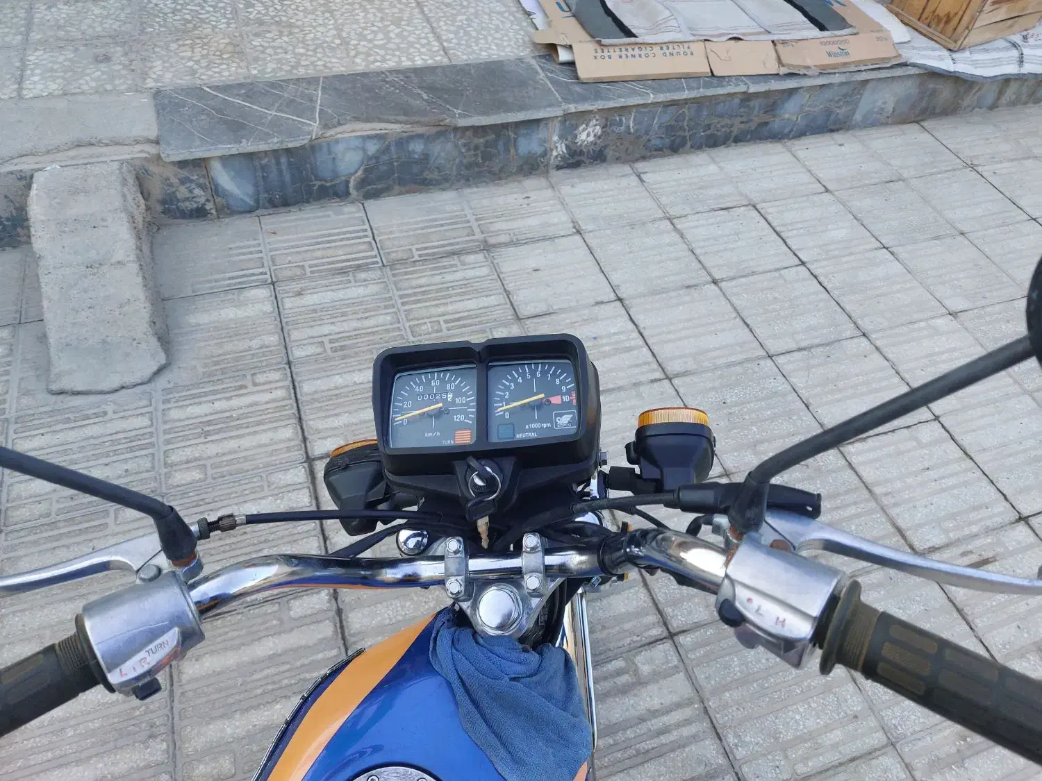 موتور سیکلت کویر|موتورسیکلت|ابریشم, |دیوار