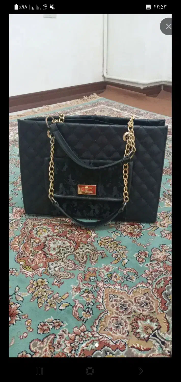 کیف|کیف، کفش، کمربند|اشتهارد, |دیوار