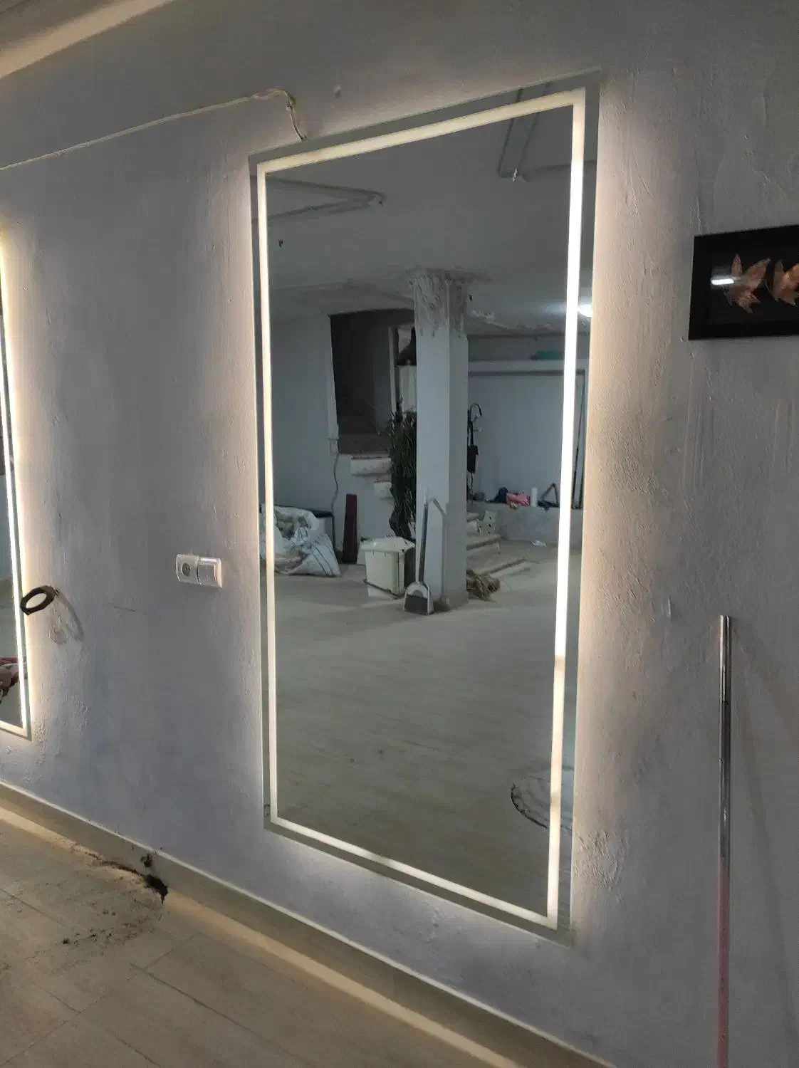 آیینه قدی سالنی شیک|آینه|بهار, |دیوار