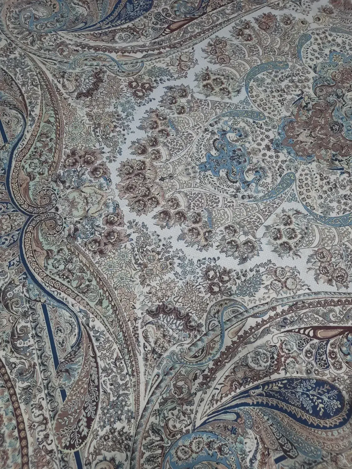 روفرشی  دورو ابریشمی ۹متری|روفرشی|هشتگرد, شهرک بعثت|دیوار