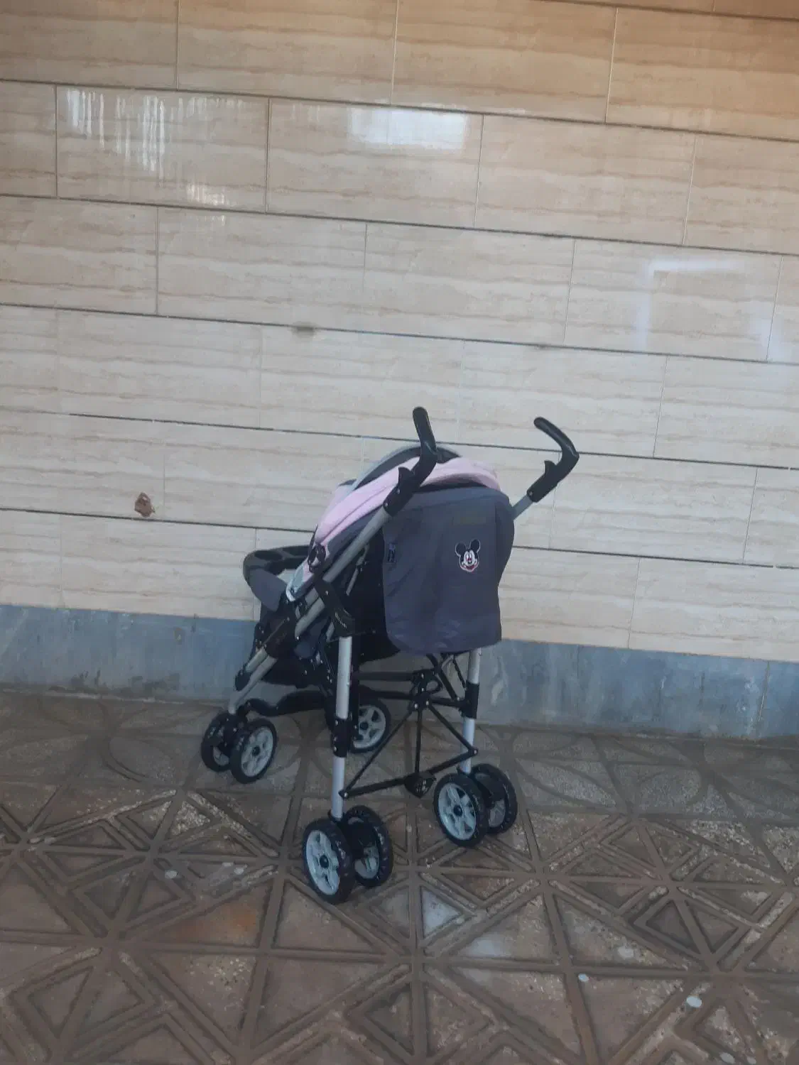 کالسکه بچه|کالسکه و لوازم جانبی|دره شهر, |دیوار