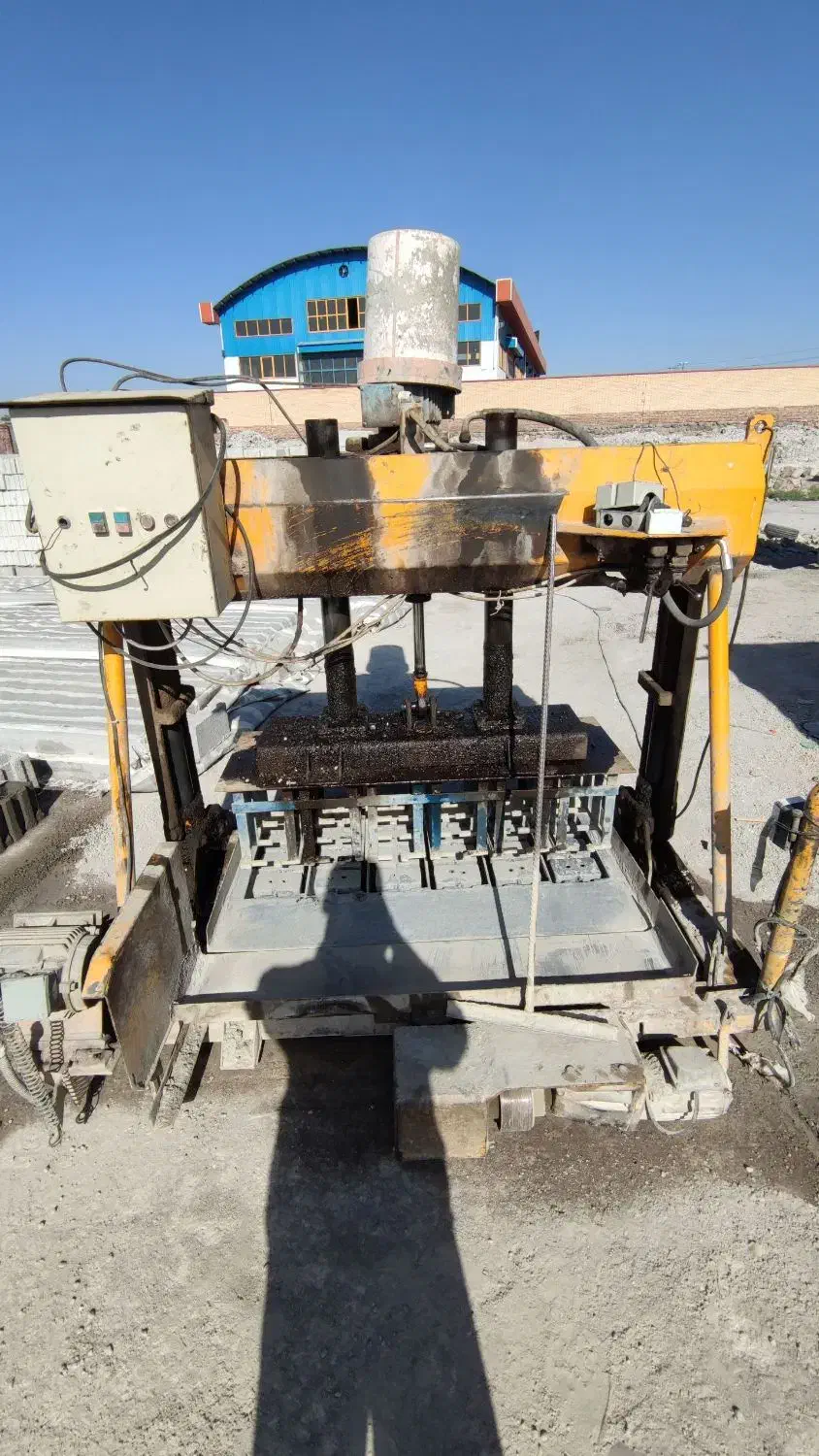 دستگاه بلوک زنی کادونا اصفهان طلا با سه قالب|ماشین‌آلات صنعتی|تبریز, |دیوار