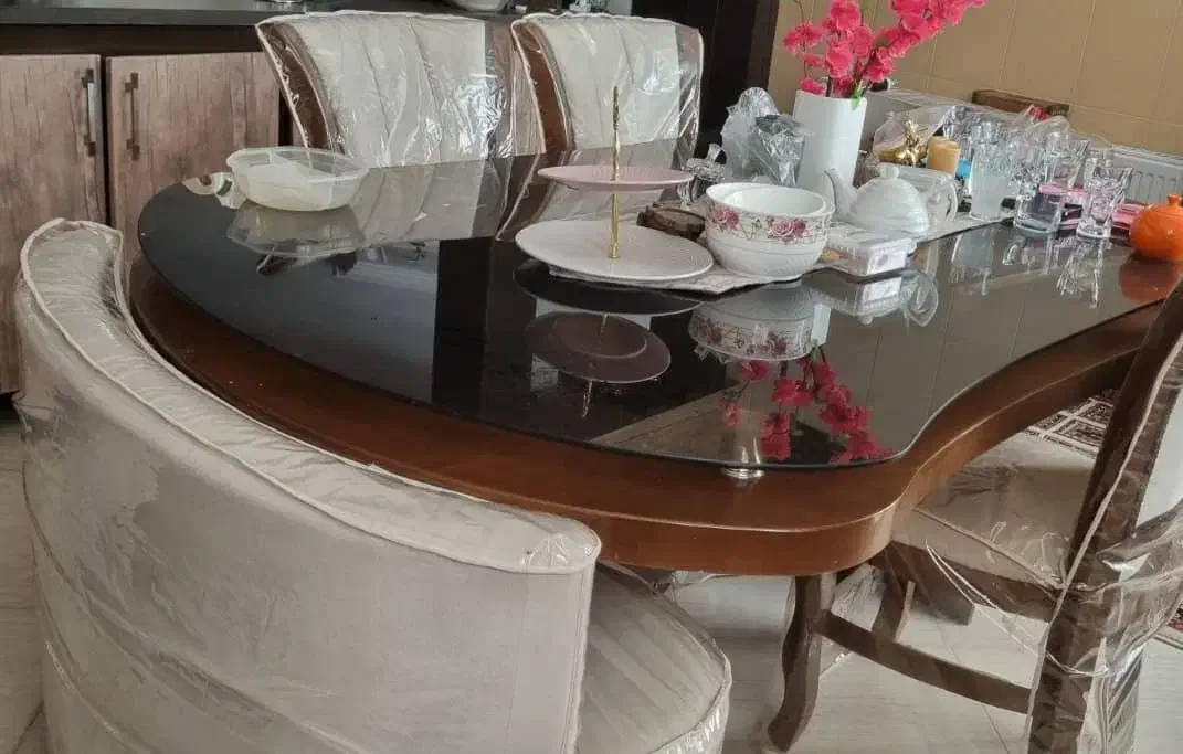 میز ناهارخوری ۸نفره با کاور|میز و صندلی غذاخوری|قائمشهر, |دیوار