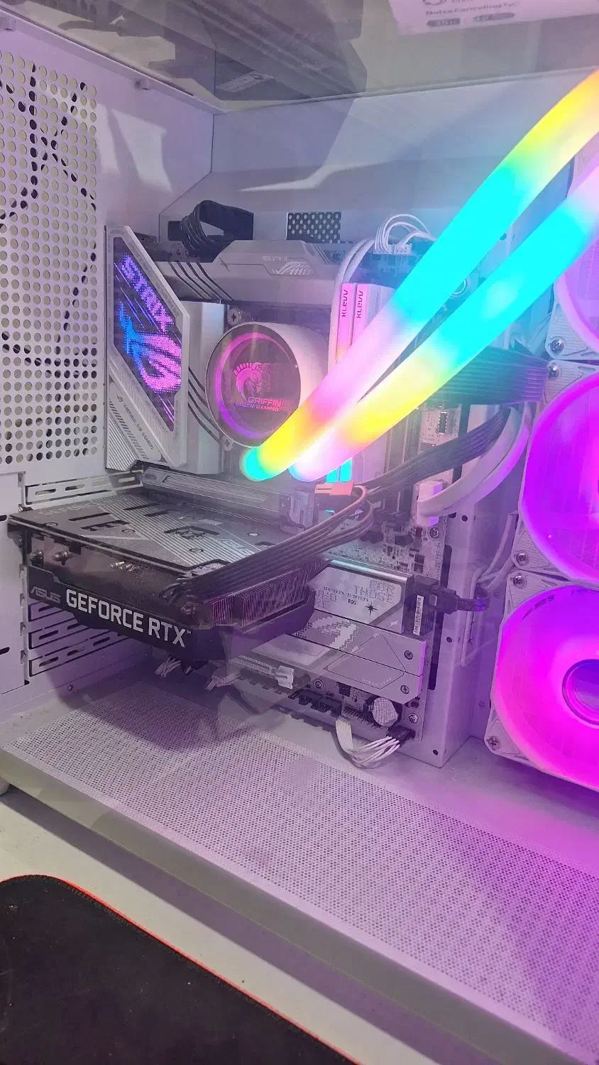 کارت گرافیک 3050، Cpu ultra 5 و پاور ۷۵۰|قطعات و لوازم جانبی رایانه|شیراز, شهرک مهدی‌آباد|دیوار