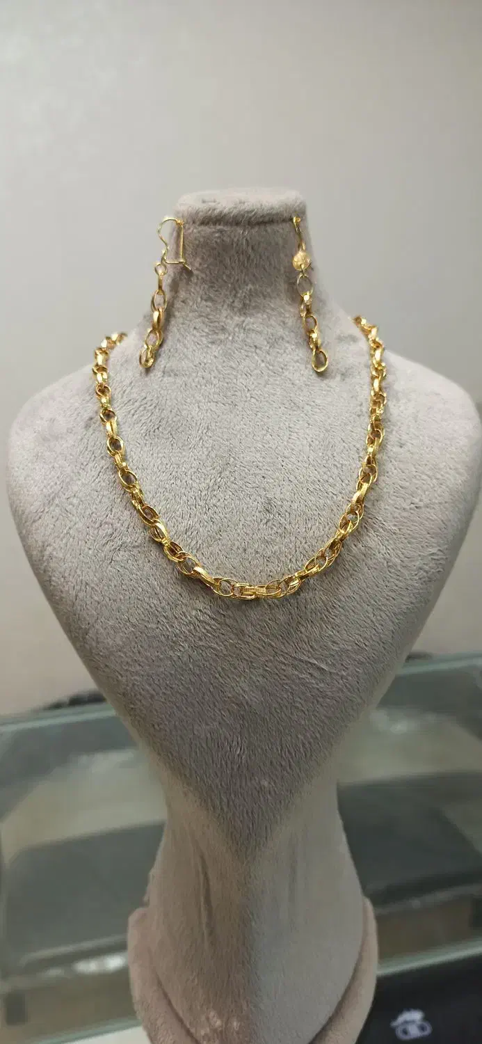 نیم ست و گردنبند نو اما بدون اجرت|جواهرات|قم, ارم|دیوار