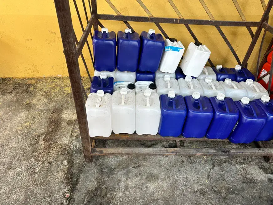 فروش 3000 هزار عدد 10 لیتری|ظروف نگهدارنده، پلاستیکی، یکبارمصرف|شیراز, ریشمک|دیوار