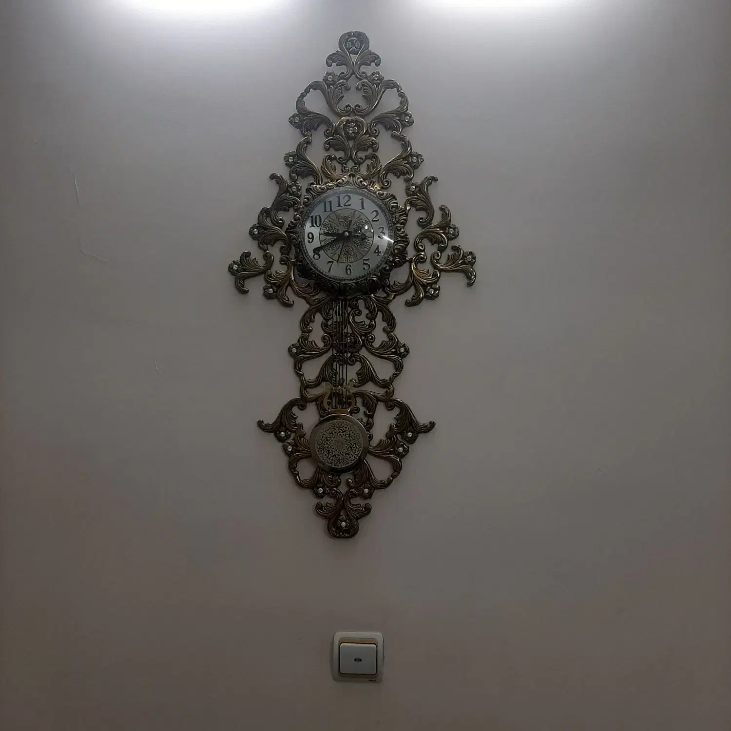 ساعت دیواری برنزی پاندول دار|ساعت دیواری و تزئینی|تهران, ابوذر|دیوار