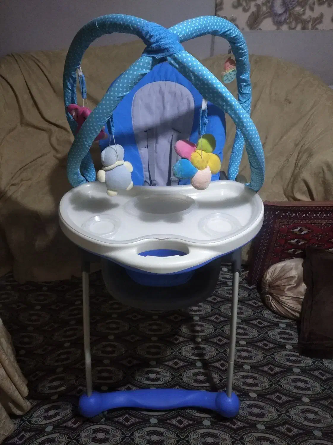 صندلی غذای کودک|تخت و صندلی بچه|مشهد, عبادی|دیوار