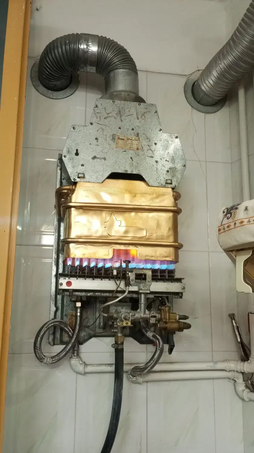 آبگرمکن دست دوم 3115با مبدل مسی نو با ضمانت12ماه|آبگرمکن، پکیج، شوفاژ|تهران, جنت‌آباد جنوبی|دیوار