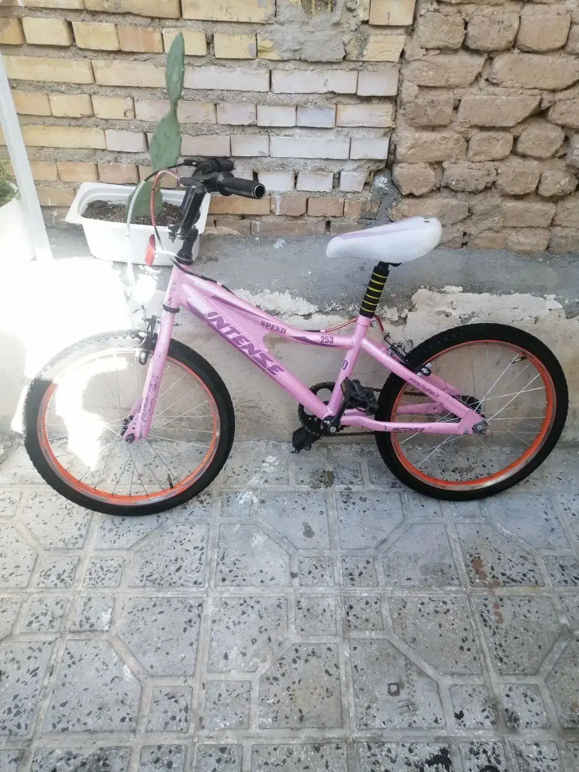 دوچرخه  ۲۰سالم بدون هیچ ایرادی|دوچرخه، اسکیت، اسکوتر|نهاوند, |دیوار