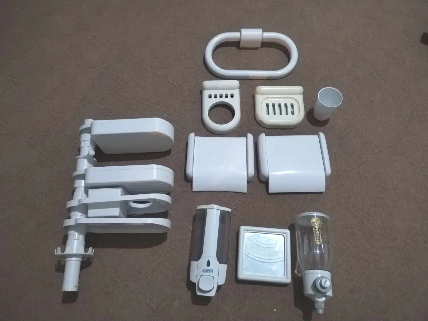 سرویس کامل حمام و دستشویی نو|لوازم سرویس بهداشتی|اصفهان, خانه اصفهان|دیوار