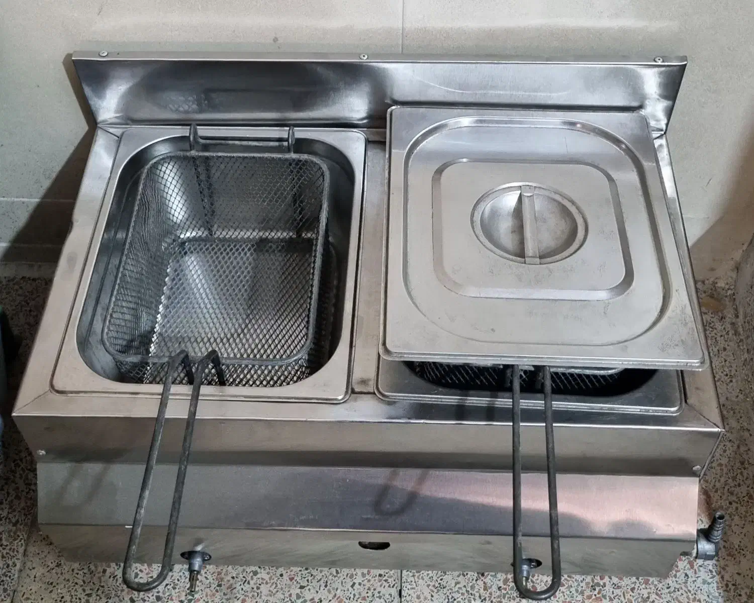 سرخ کن صنعتی.بلندر .گرمکن .گاز سه شعله .قالب پیتزا|کافیشاپ و رستوران|کرج, حاجی آباد|دیوار