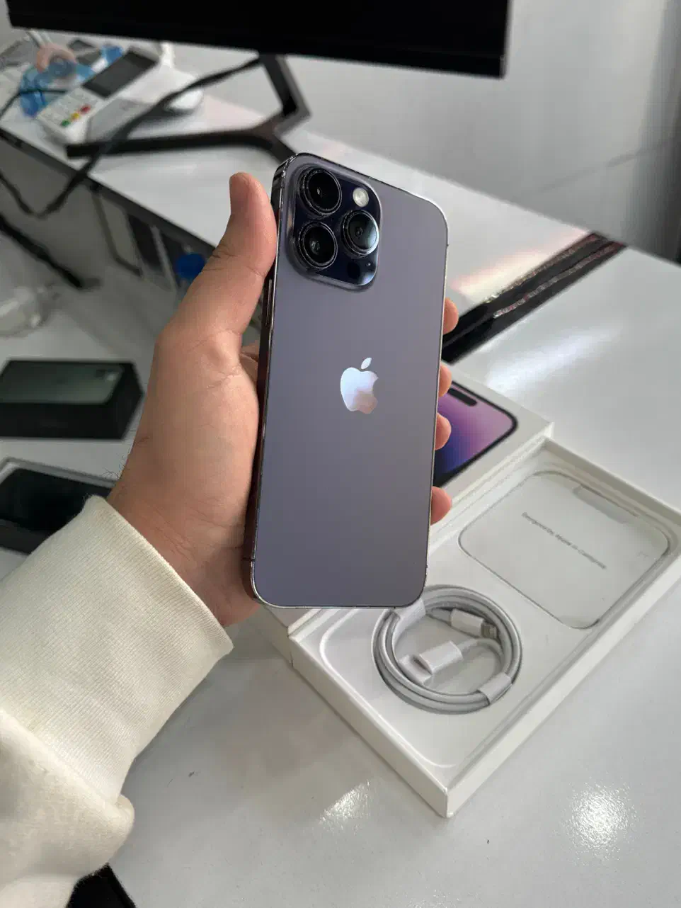 ۱۴ پرو مکس / ۲۵۶ گیگ / با ریجستر|موبایل|اصفهان, کساره|دیوار