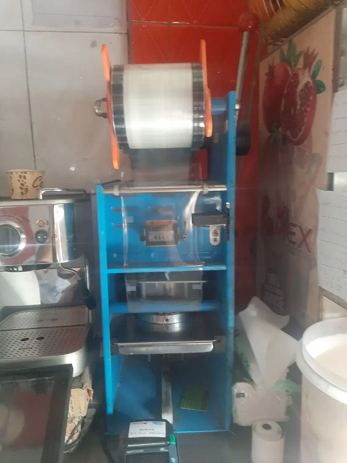 وسایل آبمیوه فروشی دست دوم سالم بشرط|فروشگاه و مغازه|تهران, شهرآرا|دیوار