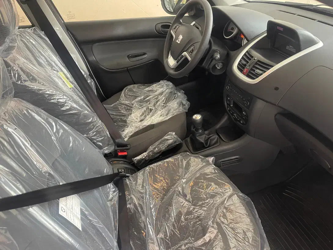 پژو ۲۰۷|خودرو سواری و وانت|اردبیل, |دیوار