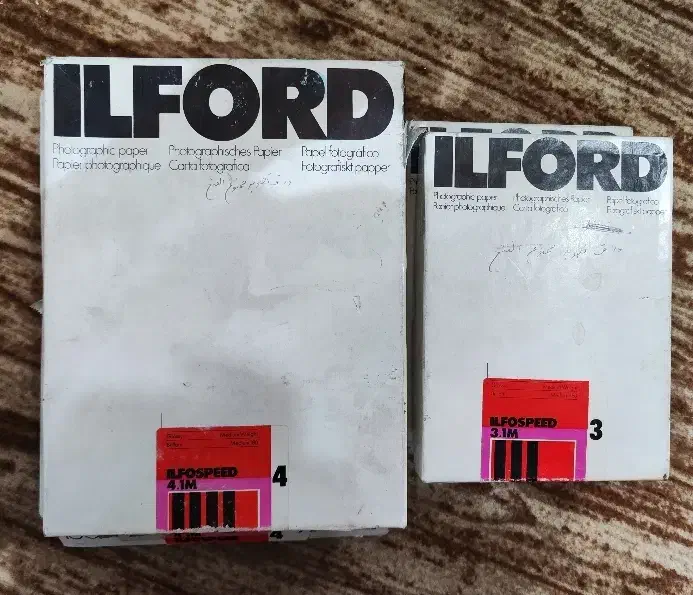 کاغذ گلاسه عکاسی ایلفورد ILFORD|دوربین عکاسی و فیلم‌برداری|تهران, ونک|دیوار