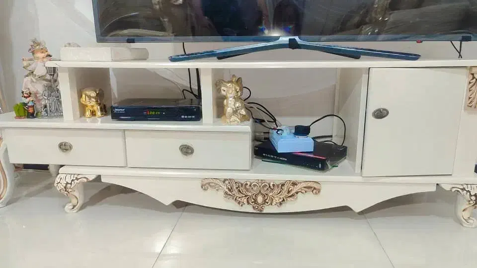 میز تی وی|میز تلویزیون|اهواز, سپیدار|دیوار