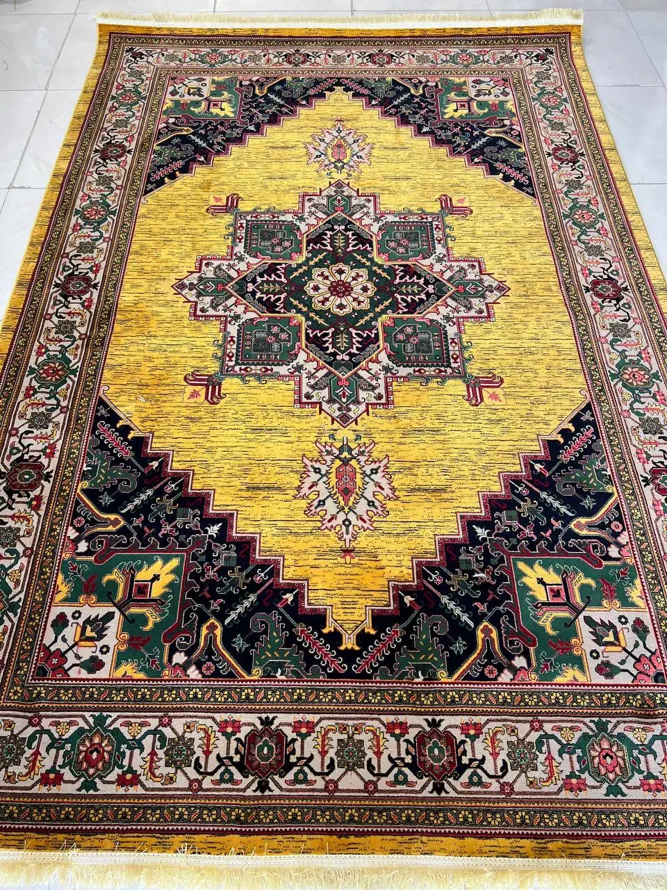 فرش .طلایی کد۱۸۷۹جدید ۷۰۰شانه تراکم۲۱۰۰|فرش|بوشهر, |دیوار