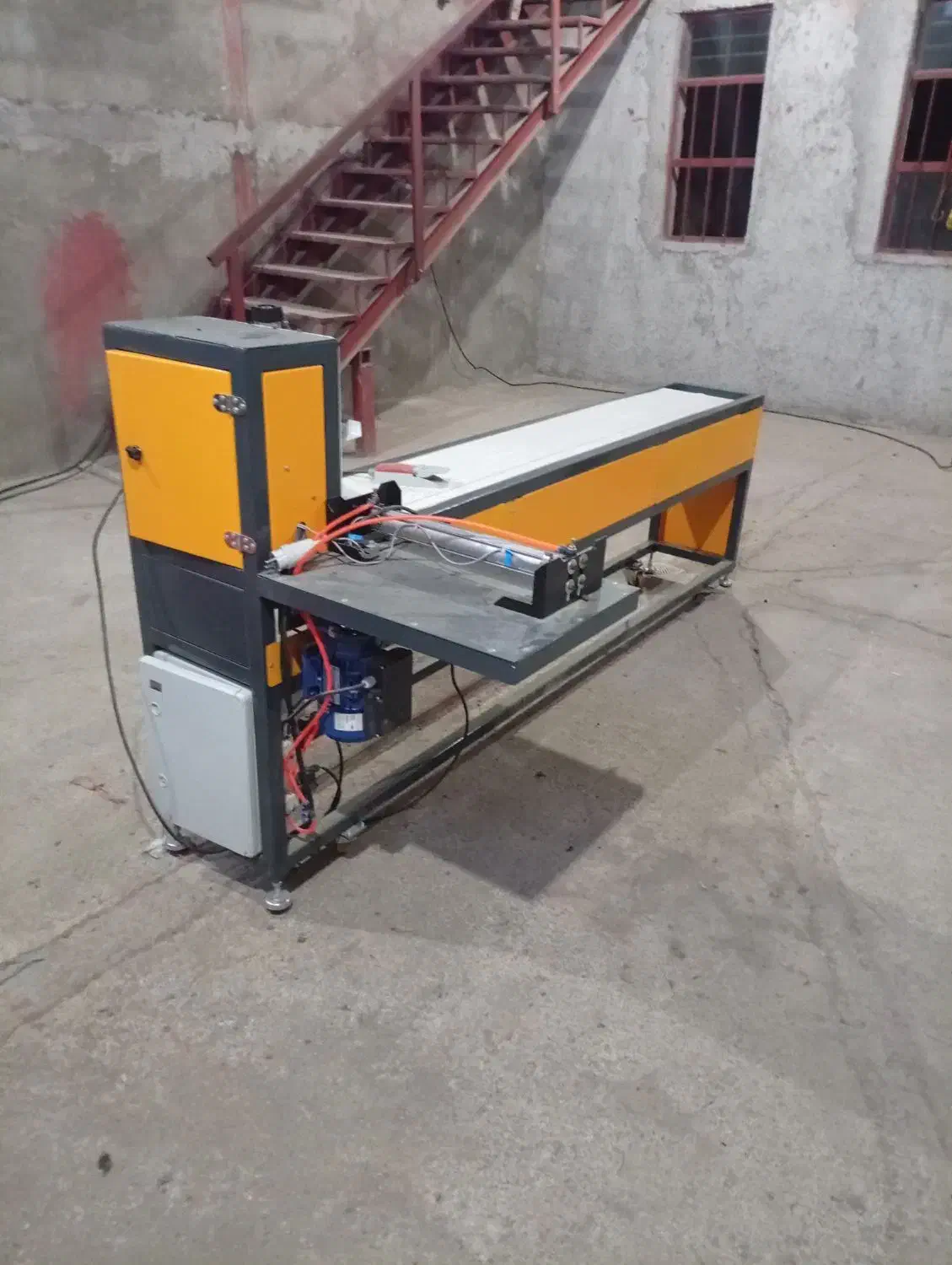 دستگاه تولید دستمال کاغذی|پرینتر، اسکنر، کپی، فکس|صومعهسرا, |دیوار