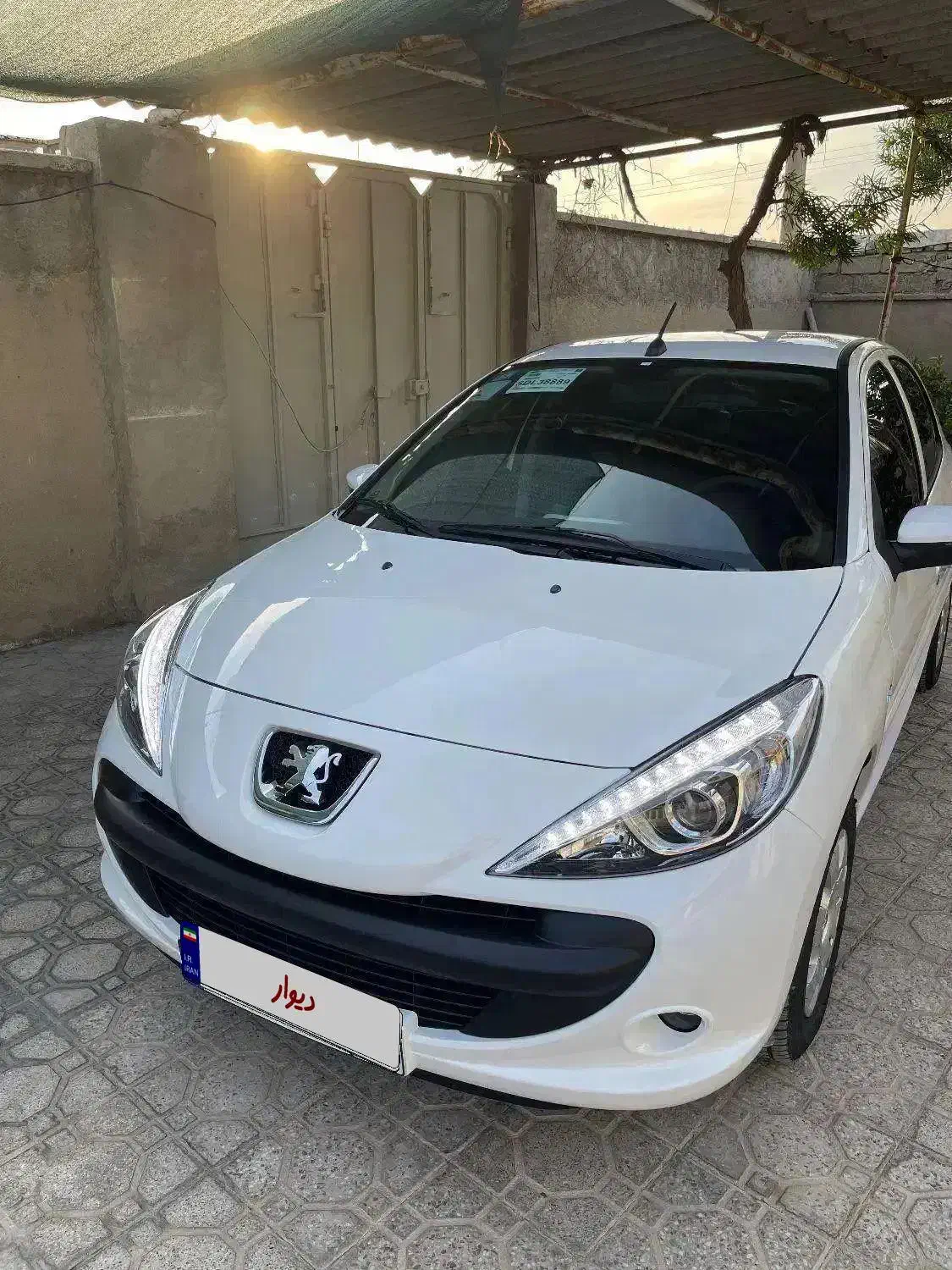 پژو ۲۰۷ سقف فلز TU5پلاس|خودرو سواری و وانت|شیراز, شهرک بزین|دیوار