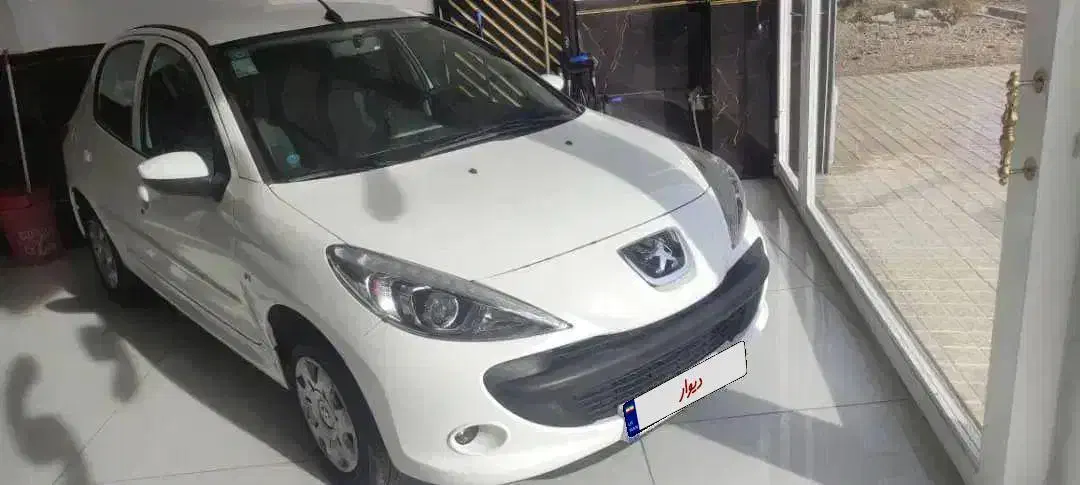 ۲۰۷ سقف فلز مدل۴۰۳هیدرولیک|خودرو سواری و وانت|مشگین شهر, |دیوار