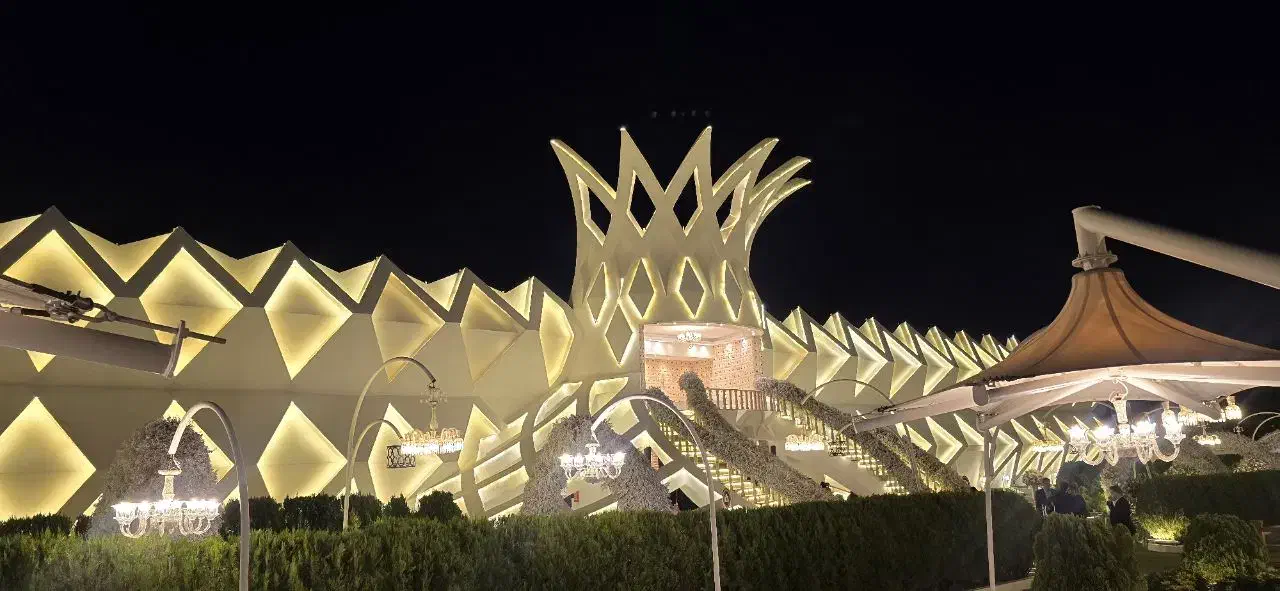 تشریفات آریا باغ تالار عروسی|خدمات پذیرایی، مراسم|تهران, سعادت‌آباد|دیوار