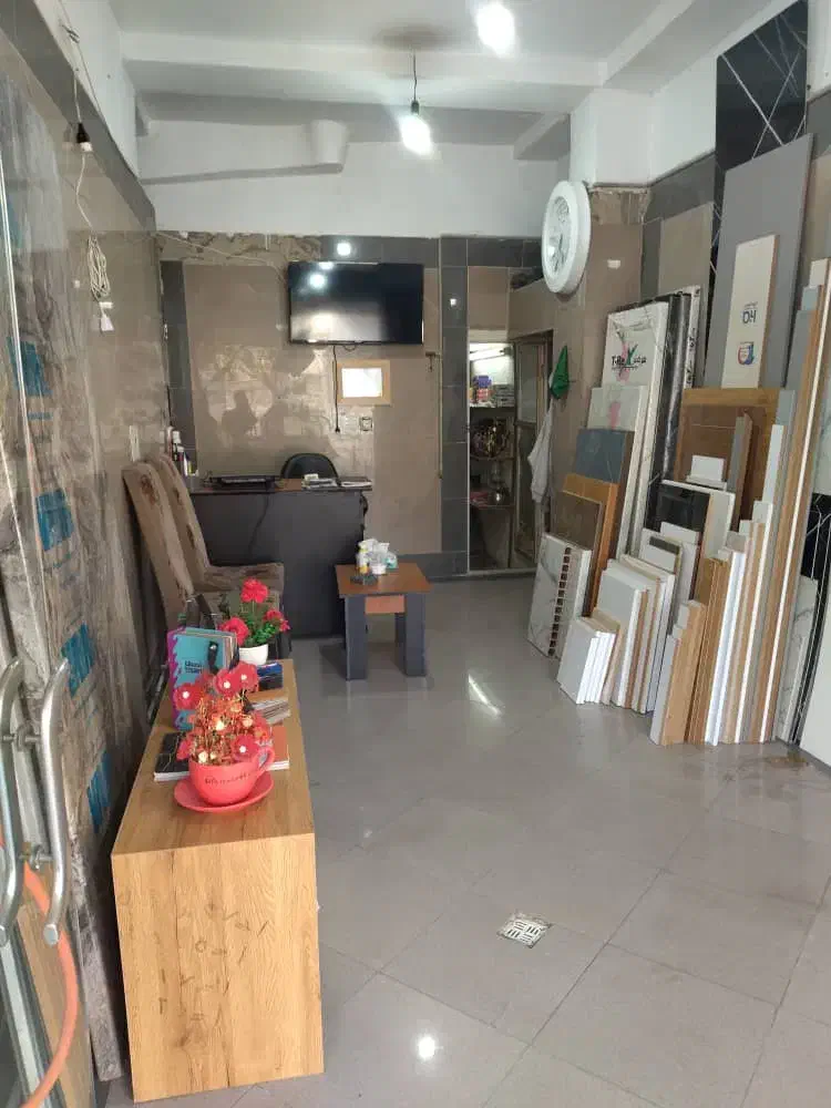 23متر/بر خیابان اصلی/سرویس بهداشتی/امکانات کامل|اجارهٔ مغازه و غرفه|اندیشه, اندیشه فاز ۱|دیوار