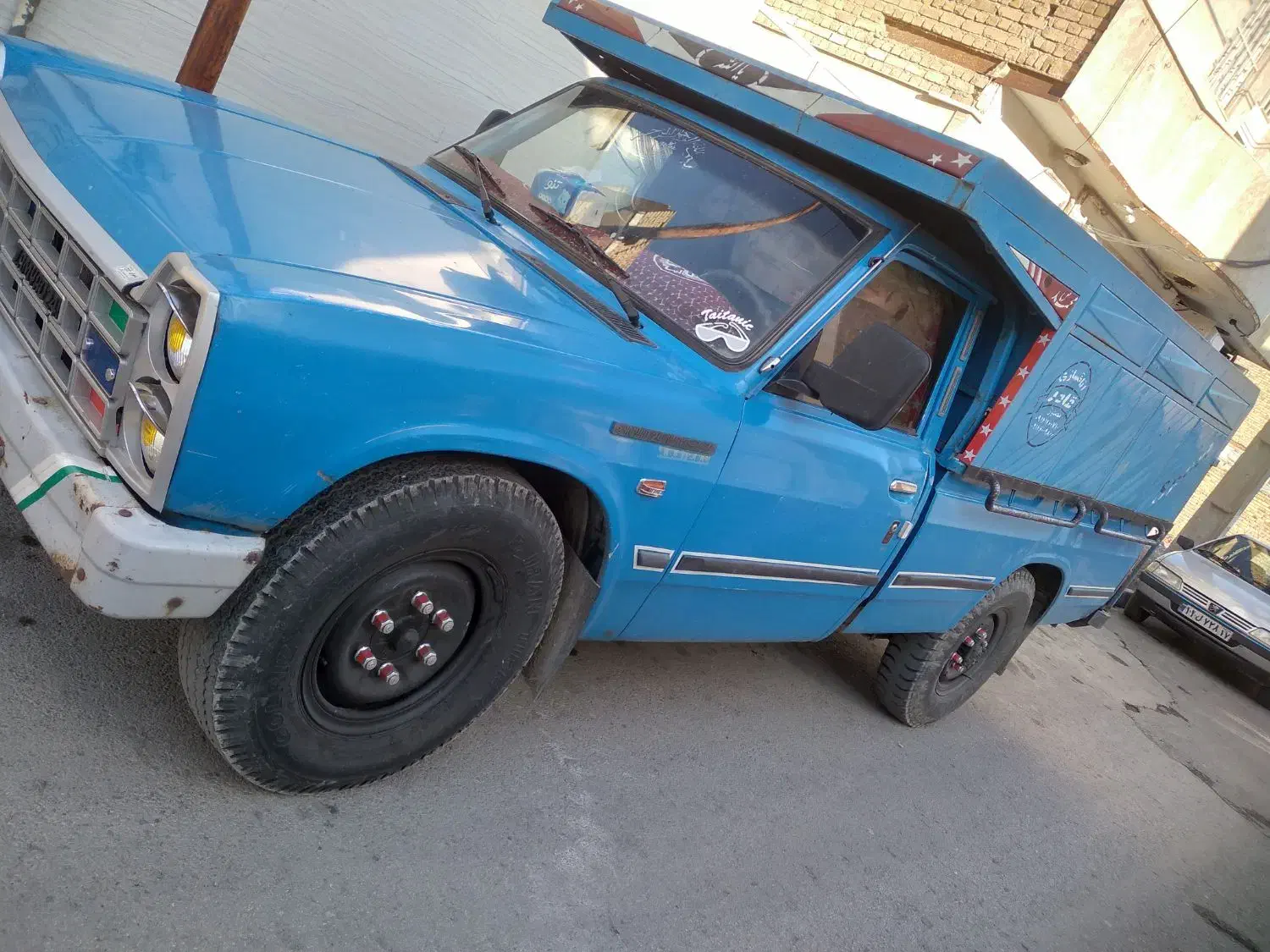 نیسان دوگانه کارخانه مدل ۹۰ تناژ پایین|خودرو سواری و وانت|ارومیه, |دیوار