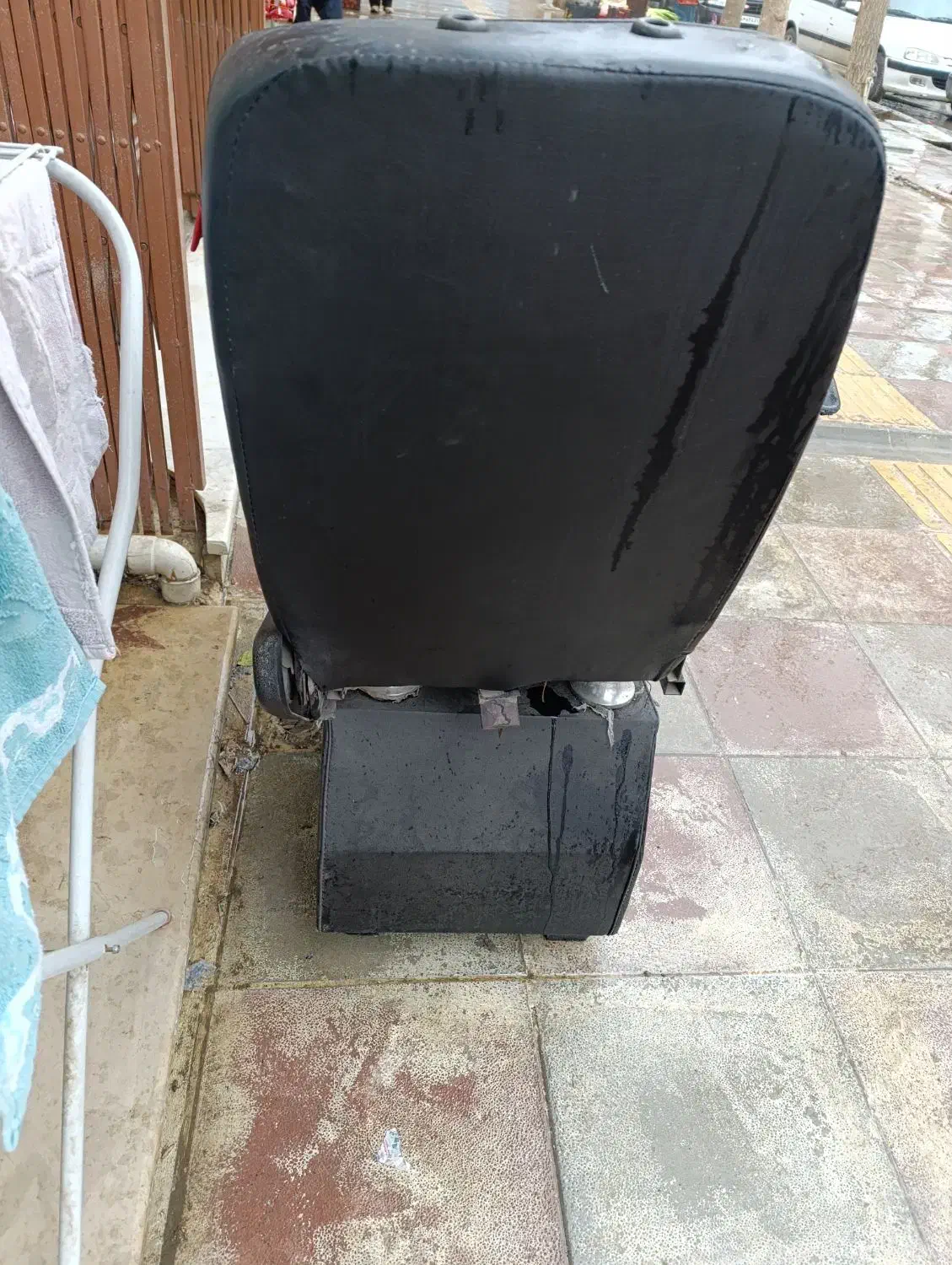 صندلی آرایشگاه|آرایشگاه و سالن‌های زیبایی|مریوان, |دیوار