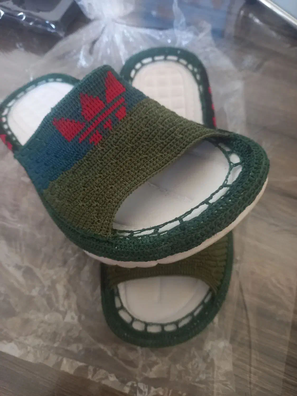 دمپایی زندان بافت|کیف، کفش، کمربند|زنجان, |دیوار