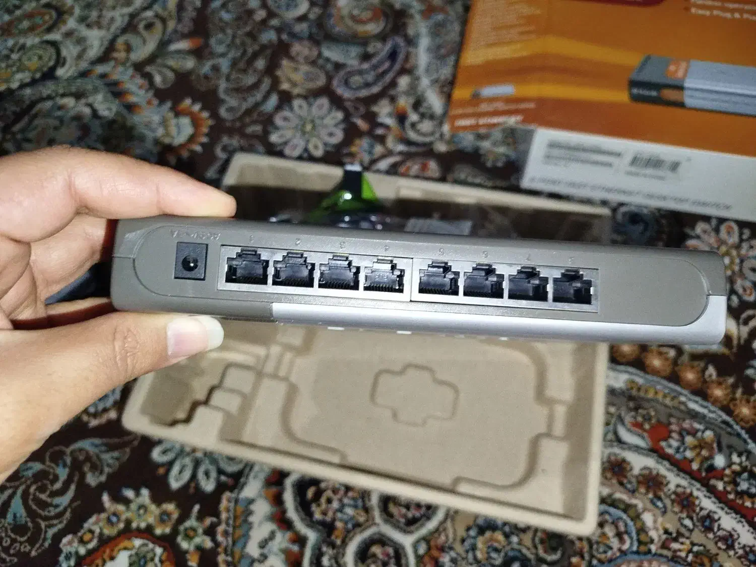 سوئیچ دسکتاپ|مودم و تجهیزات شبکه|زاهدان, |دیوار