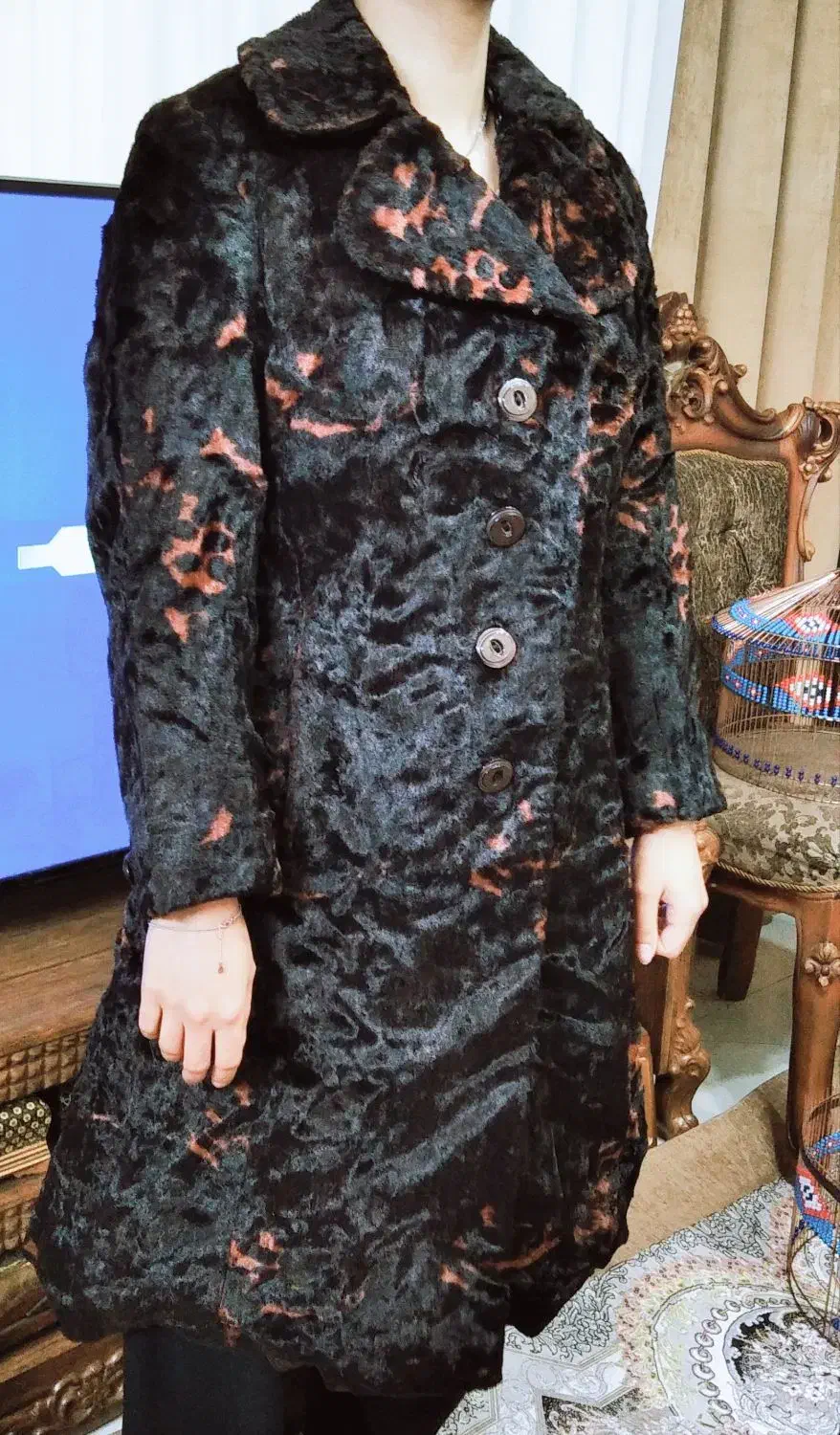 لباس گرم پائیزی|لباس|شاهینشهر, عطار|دیوار