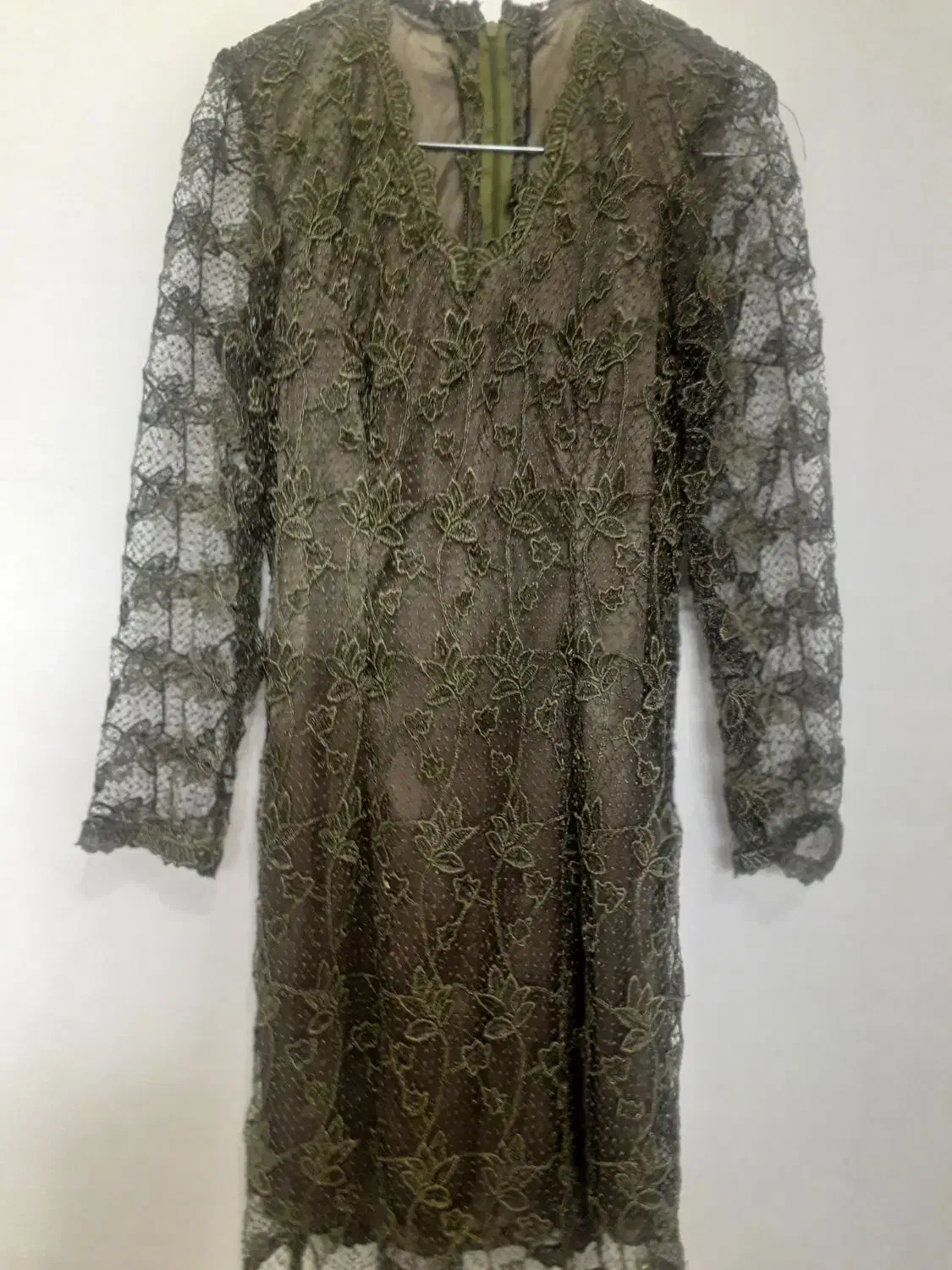 تونیک مجلسی|لباس|مشگین شهر, |دیوار