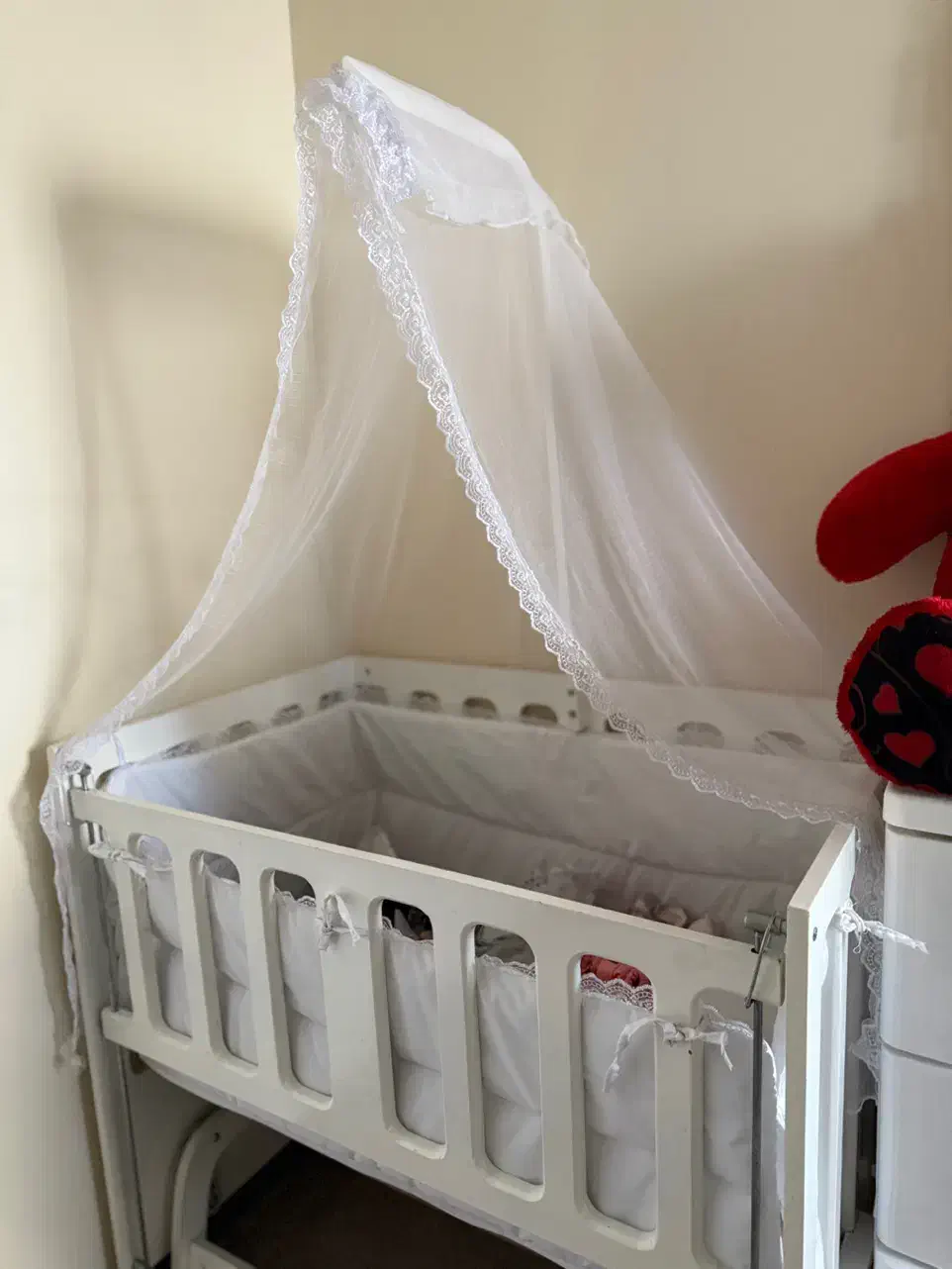 گهواره کنارمادر|تخت و صندلی بچه|اهواز, کوی باهنر|دیوار