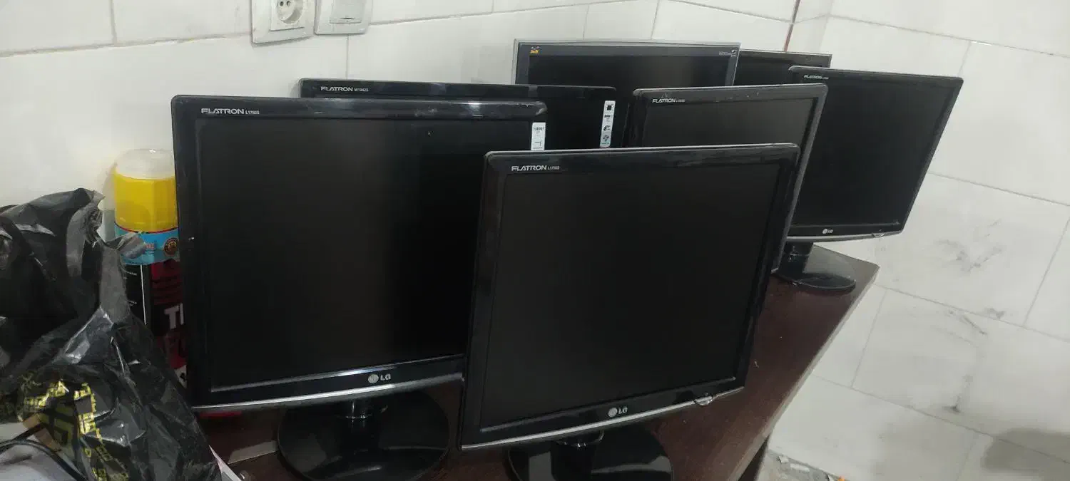 مانیتور|قطعات و لوازم جانبی رایانه|خمینی‌شهر, |دیوار