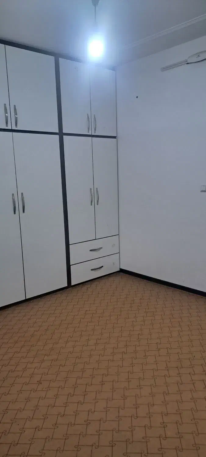 اجاره ویلایی طبقه اول|اجارهٔ خانه و ویلا|شهرضا, |دیوار