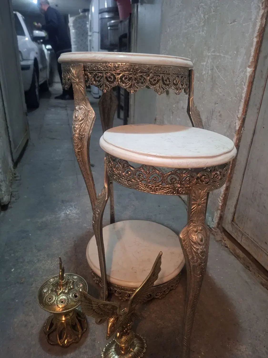 میز برنجی|میز تلفن|تهران, ابوذر|دیوار