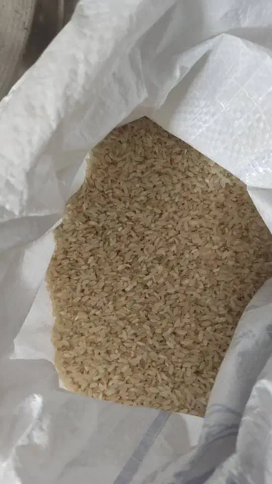 برنج محلی به شرط پخت کشت امسال|خوردنی و آشامیدنی|شیراز, مسلم|دیوار