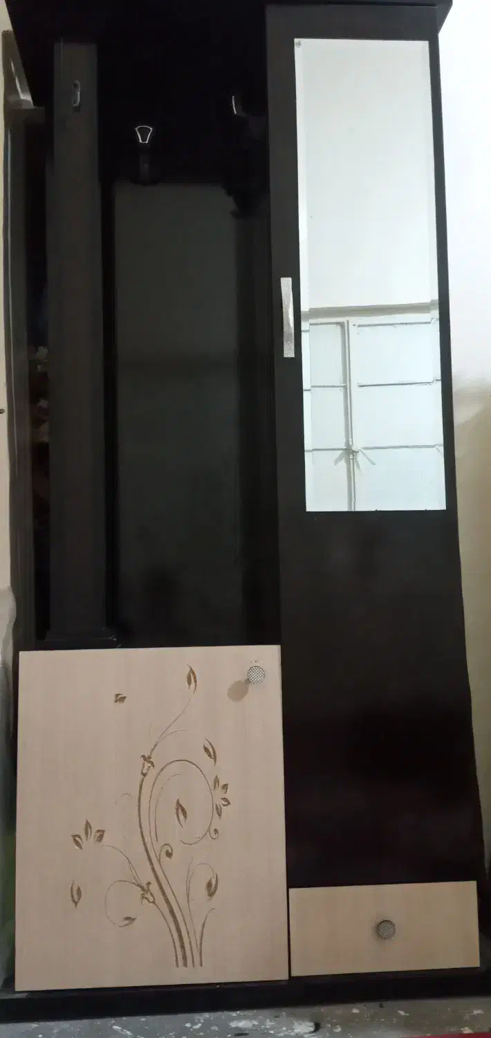 جاکفشی کمد|جاکفشی، کمد، دراور|مسجد سلیمان, |دیوار