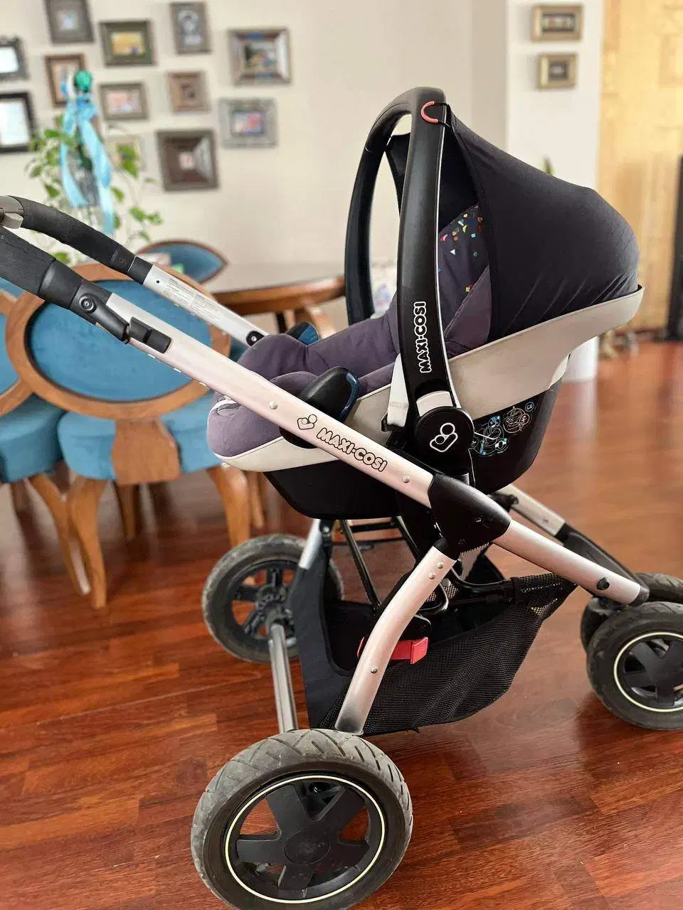 کالسکه کریر صندلی ماشین برند مکسی کوزی|کالسکه و لوازم جانبی|بابل, |دیوار