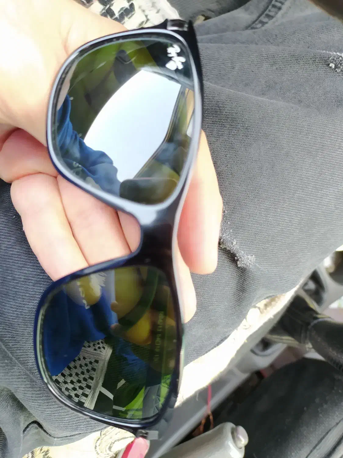 عینک|زیورآلات و اکسسوری|فولادشهر, B4|دیوار