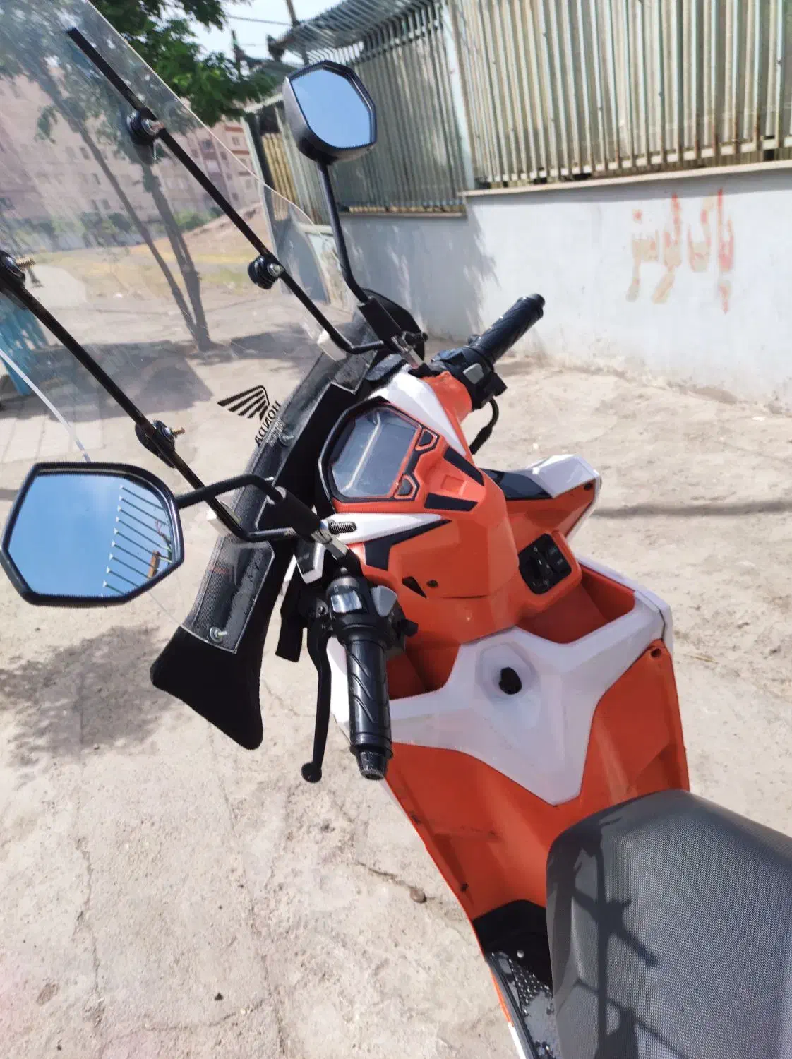 طرح کلیک|موتورسیکلت|تهران, هروی|دیوار